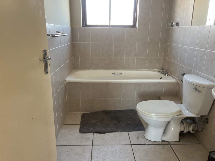 2 Bedroom Property for Sale in Parklands Western Cape